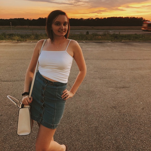 Meet your posher, Jess! - Picture 8 of 8